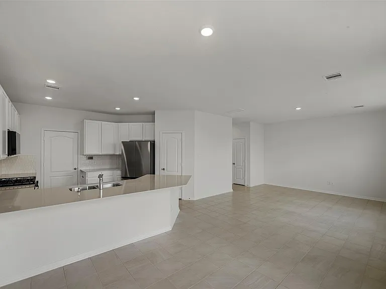 21111 Salton Sea Ln — Photo 6