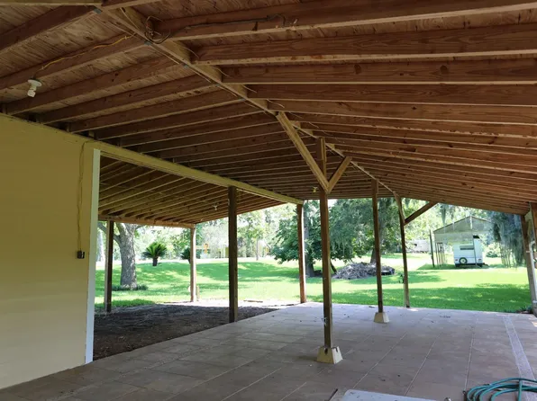 4649 County Road 929c, Brazoria, TX 77422