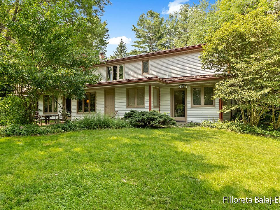 6464 Sunfish Lake Ave NE, Rockford, MI 49341 MLS 23027566 Zillow