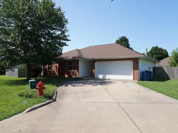 5800 N 11th Ave, Ozark, MO 65721