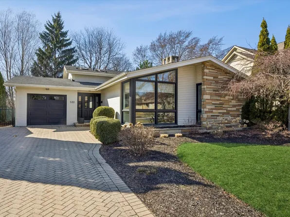 5312 Howard Ave, Western Springs, IL 60558