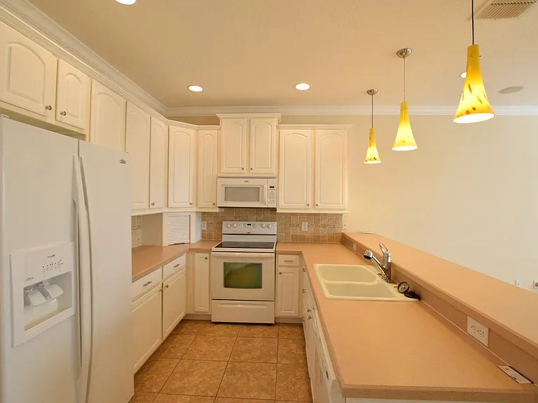 1224 Travertine Ter — Photo 6
