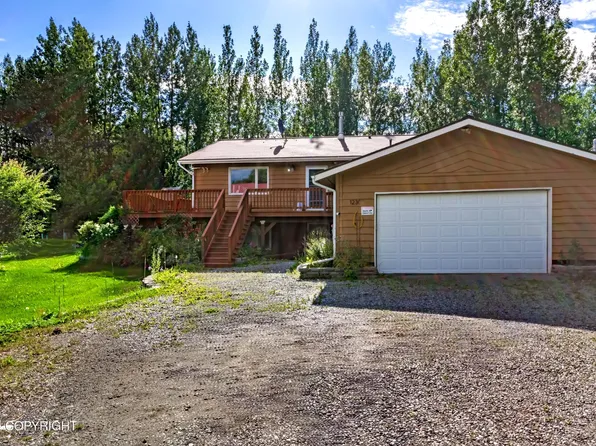 12300 E Biscane Dr, Palmer, AK 99645