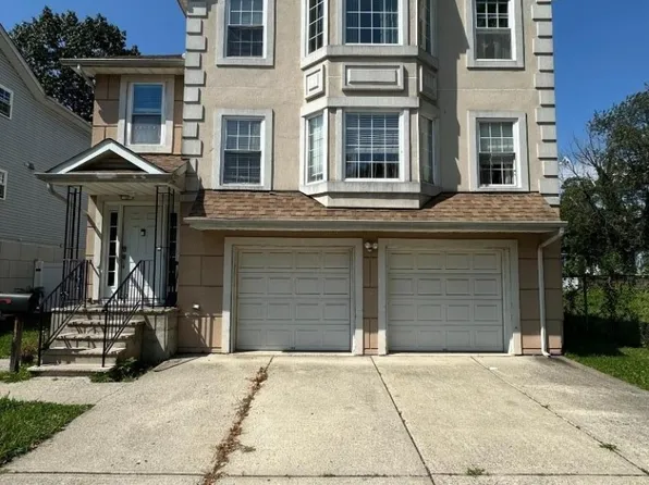 157 N 15Th St, East Orange City, NJ 07017