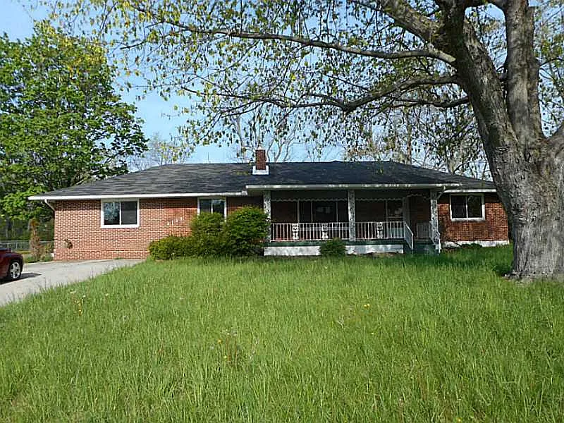 2125 W Mile Rd photo 1