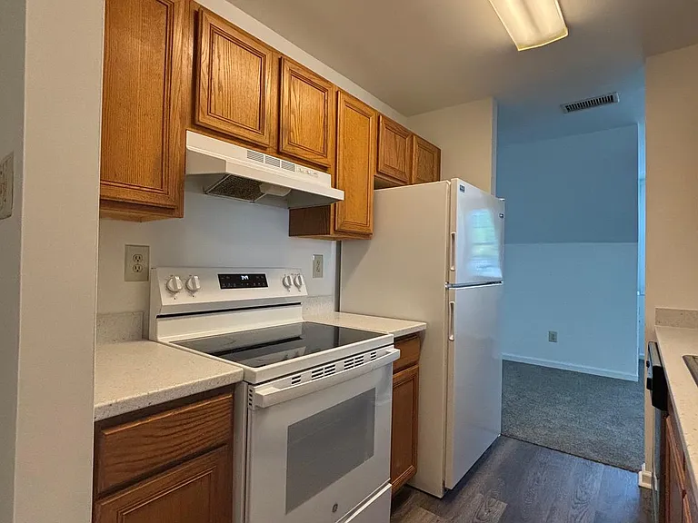 279 W Uwchlan Ave #279 — Photo 5