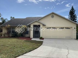920 49th Street Cir E, Bradenton, FL 34208