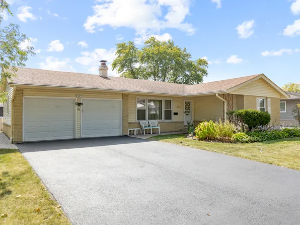 91 Keswick Rd, Elk Grove Village, IL 60007