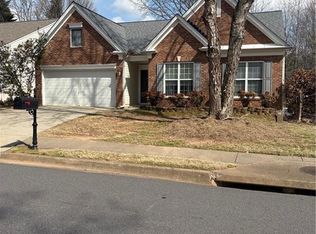 6330 Waveland Dr, Cumming, GA 30040