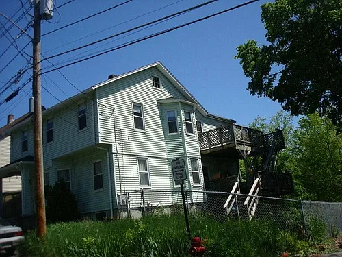 62 Eastern Ave #2 Photo 1