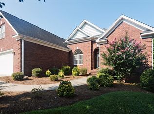 4333 Poplar Creek Ln, High Point, NC 27265