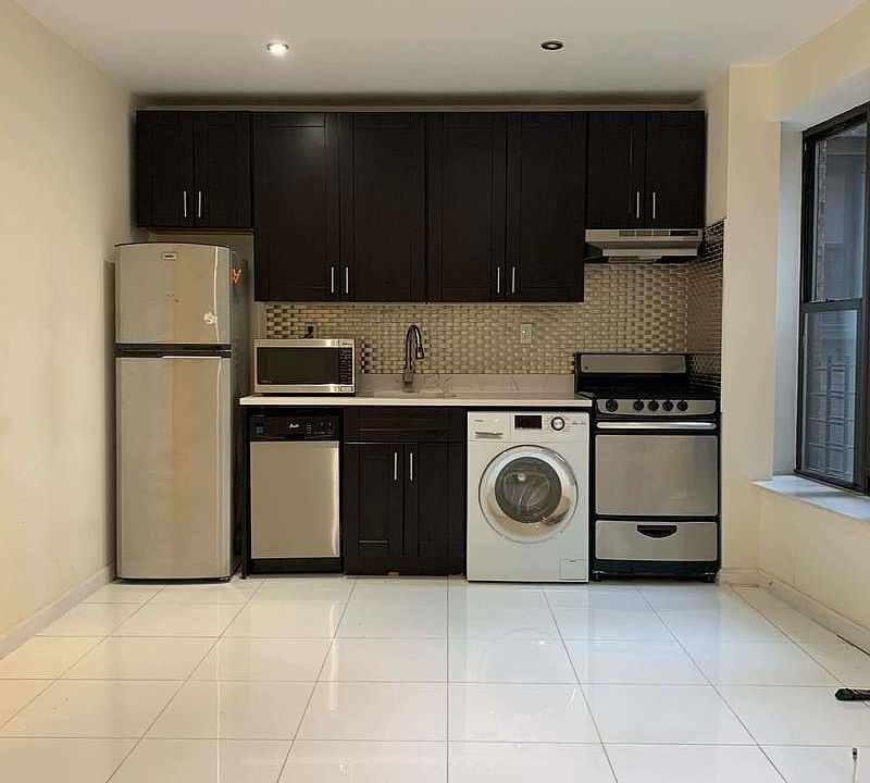 1st image of 8 Manhattan Ave #B2