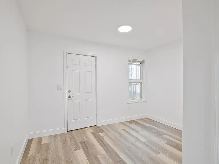 280 Forrest St #1 — Photo 17