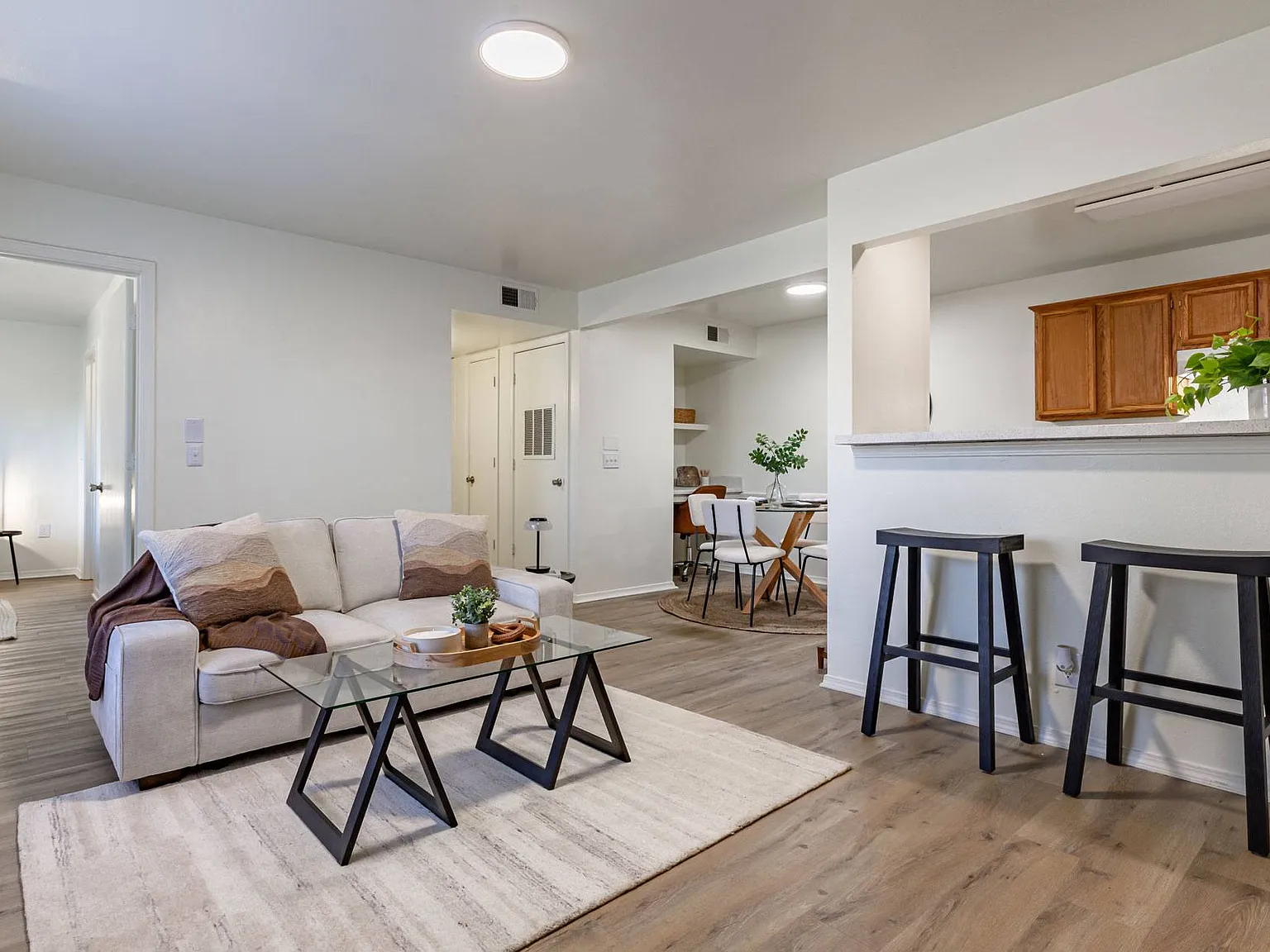 Revive Benton Apartments — Photo 1