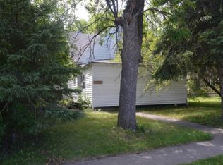 1320 2nd Ave N, Fargo, ND 58102