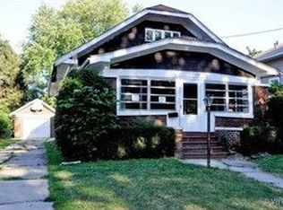 526 Talma St, Aurora, IL 60505