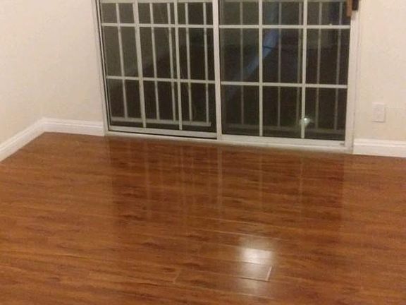 5th image of 124 S Oakhurst Dr