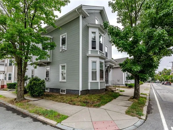 229 Gano St, Providence, RI 02906