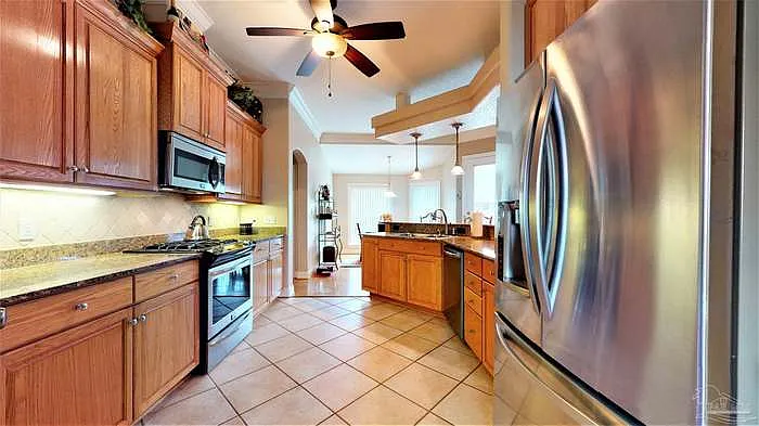 1277 Solomon Cir — Photo 10