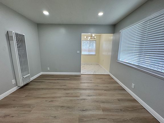 4th image of 470 S Buena Vista Ave #4