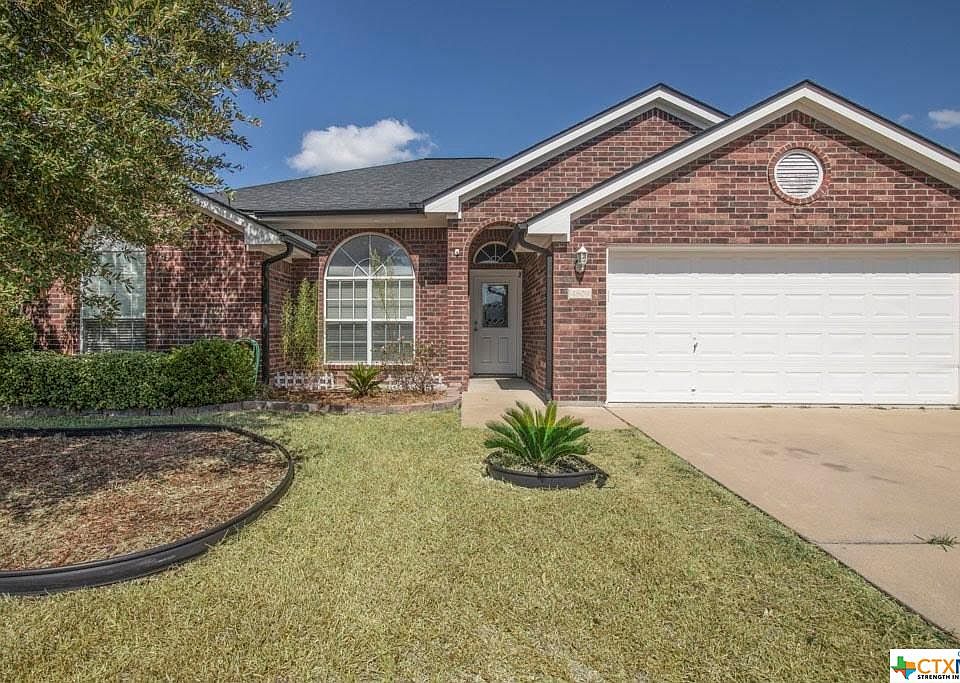 1st image of 4809 Water Oak Dr