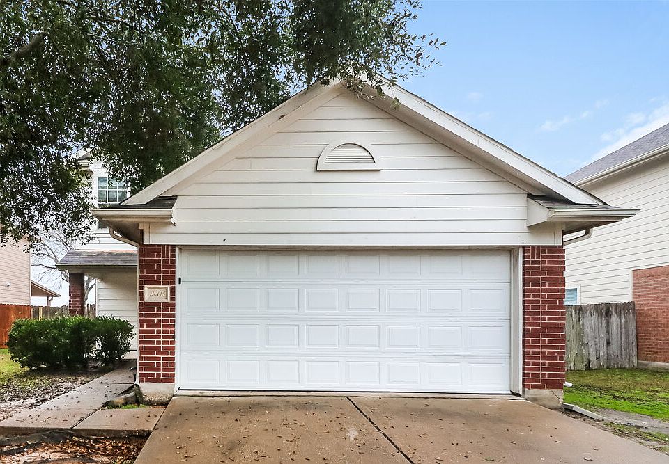 1st image of 19315 Montclair Meadow Ln