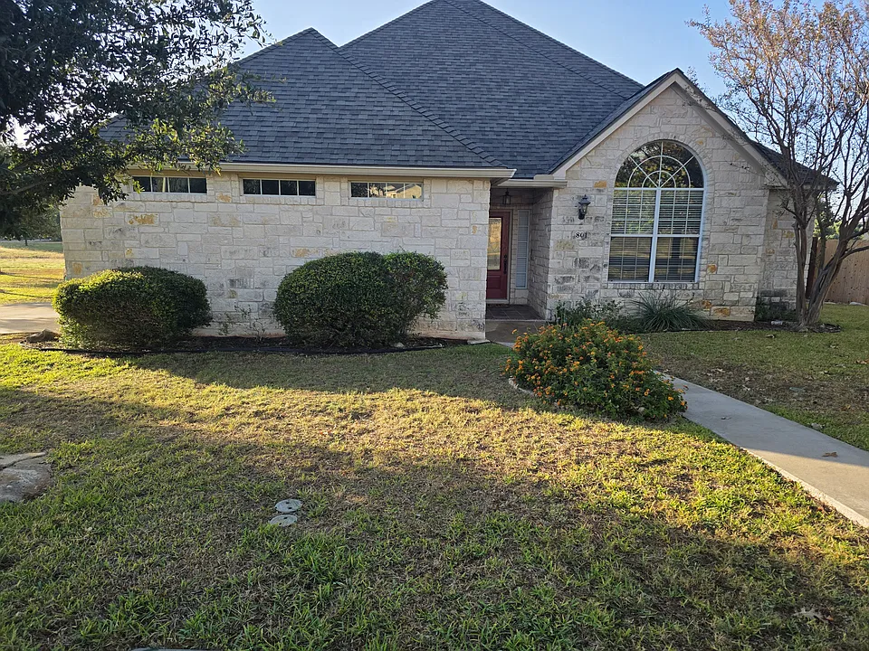 801 Scarlett Oak Ct