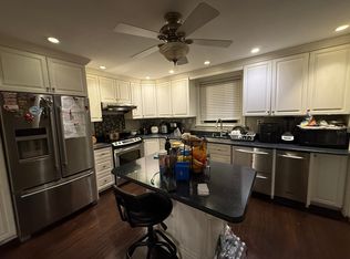 77 Beach St #A, Quincy, MA 02170
