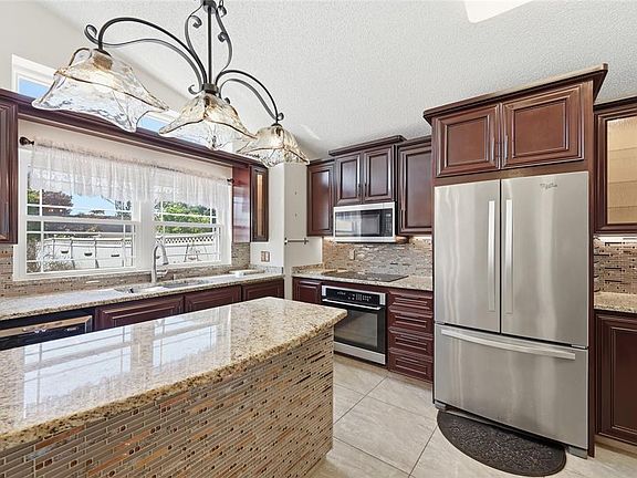 3rd image of 12315 KENTON COURT