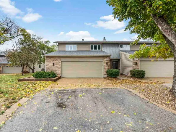 1747 Applewood Pl NE, Cedar Rapids, IA 52402