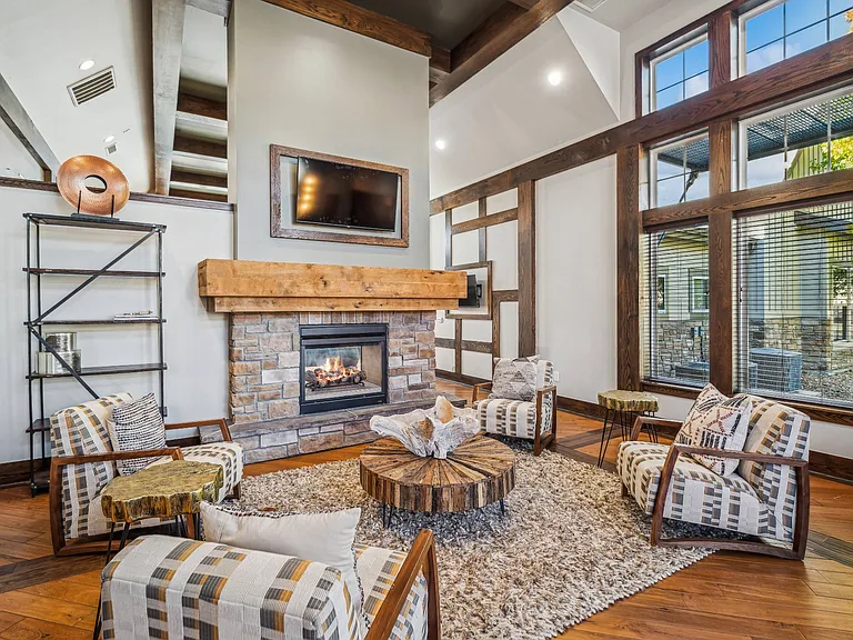 Berkshire Aspen Grove — Photo 10