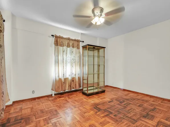 6 Fordham Hill Oval image 11 of 25