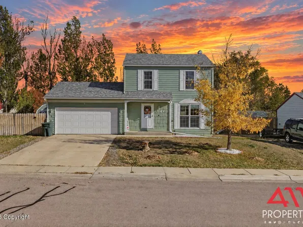 2401 Rose Creek Dr, Gillette, WY 82718