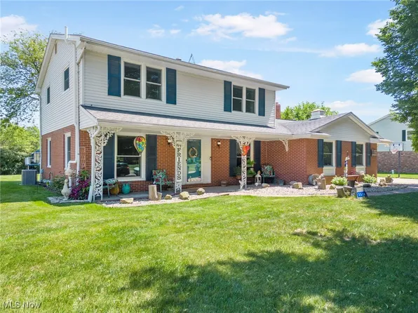 3318 Miles Ave NW, Canton, OH 44718