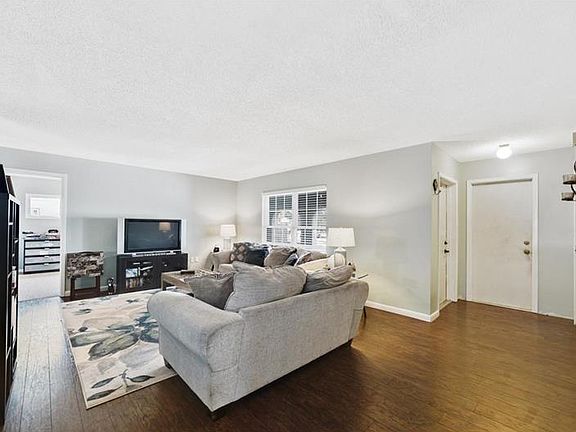 2nd image of 1435 Lamia Ct