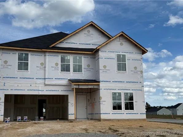 320 Arlington Dr, Raeford, NC 28376