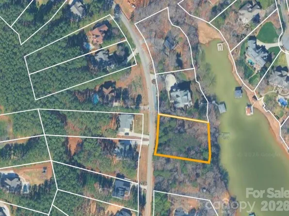 213 Kenway Loop, Mooresville, NC 28117