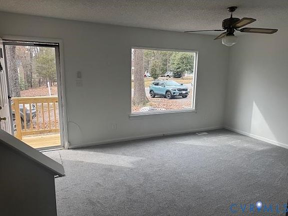 3rd image of 307 Brickland Rd