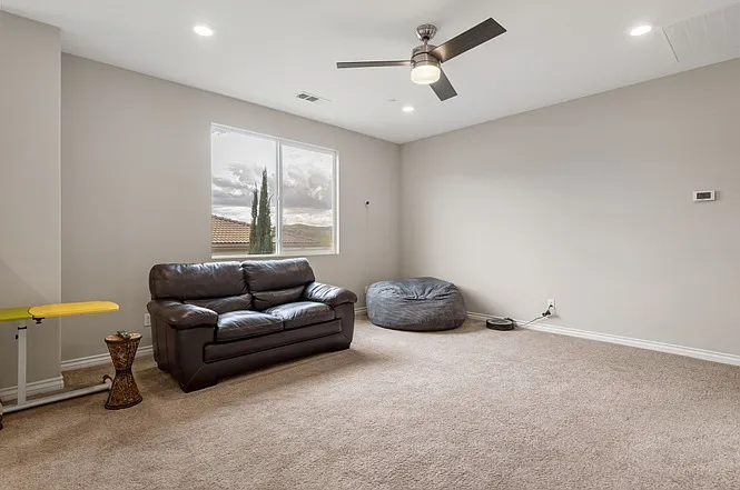 45529 Woolpert Ln — Photo 16