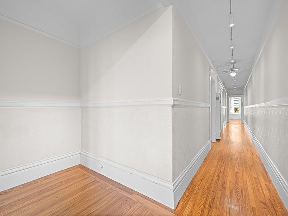2nd image of 737 Waller St #737