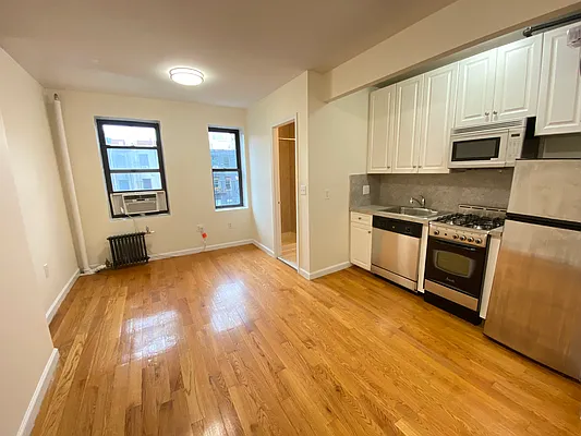 Rented by OvCo Realty | media 23