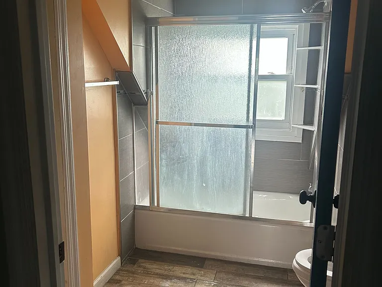 32 Augusta St — Photo 5