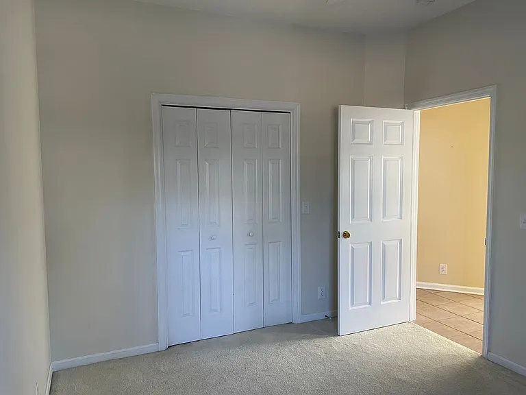 621 Riverwood Dr SE — Photo 20