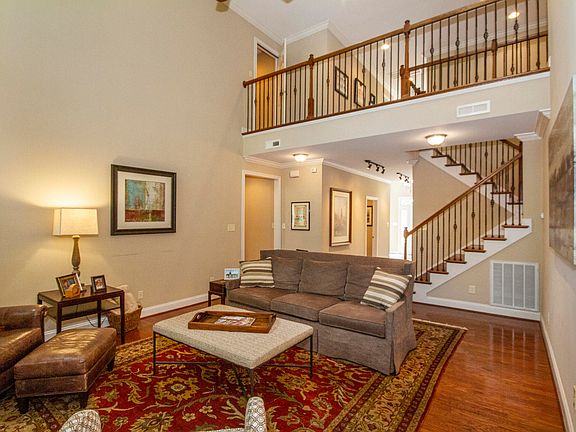 2nd image of 8111 Crimson Tree Ln