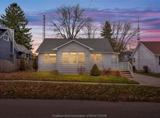 67 Elizabeth St, Chatham Kent, ON N0P 1A0