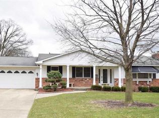 46100 Hecker Dr, Utica, MI 48317
