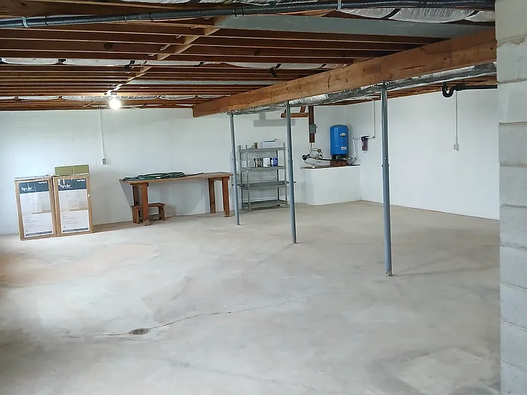 Large unfinished basement