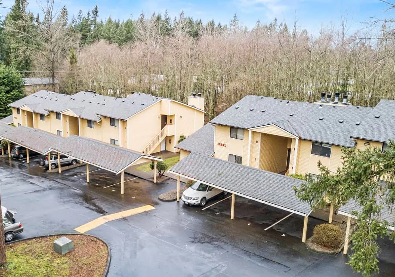 Sherwood Apartments — Photo 4