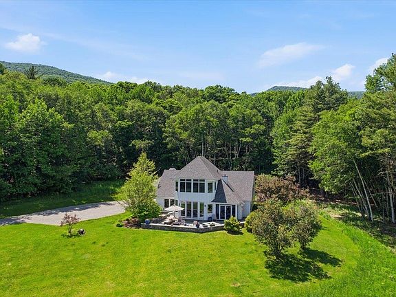 5th image of 312 Beartown Road