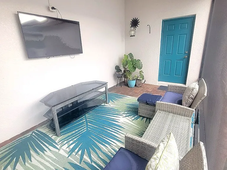 11650 Epic Ave — Photo 16